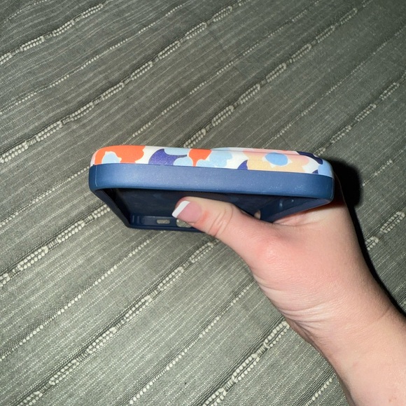 Floral Pattern Phone Case - Multicolor - Picture 5 of 7